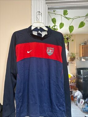 Nike Men’s Navy and Red Soccer Training Top